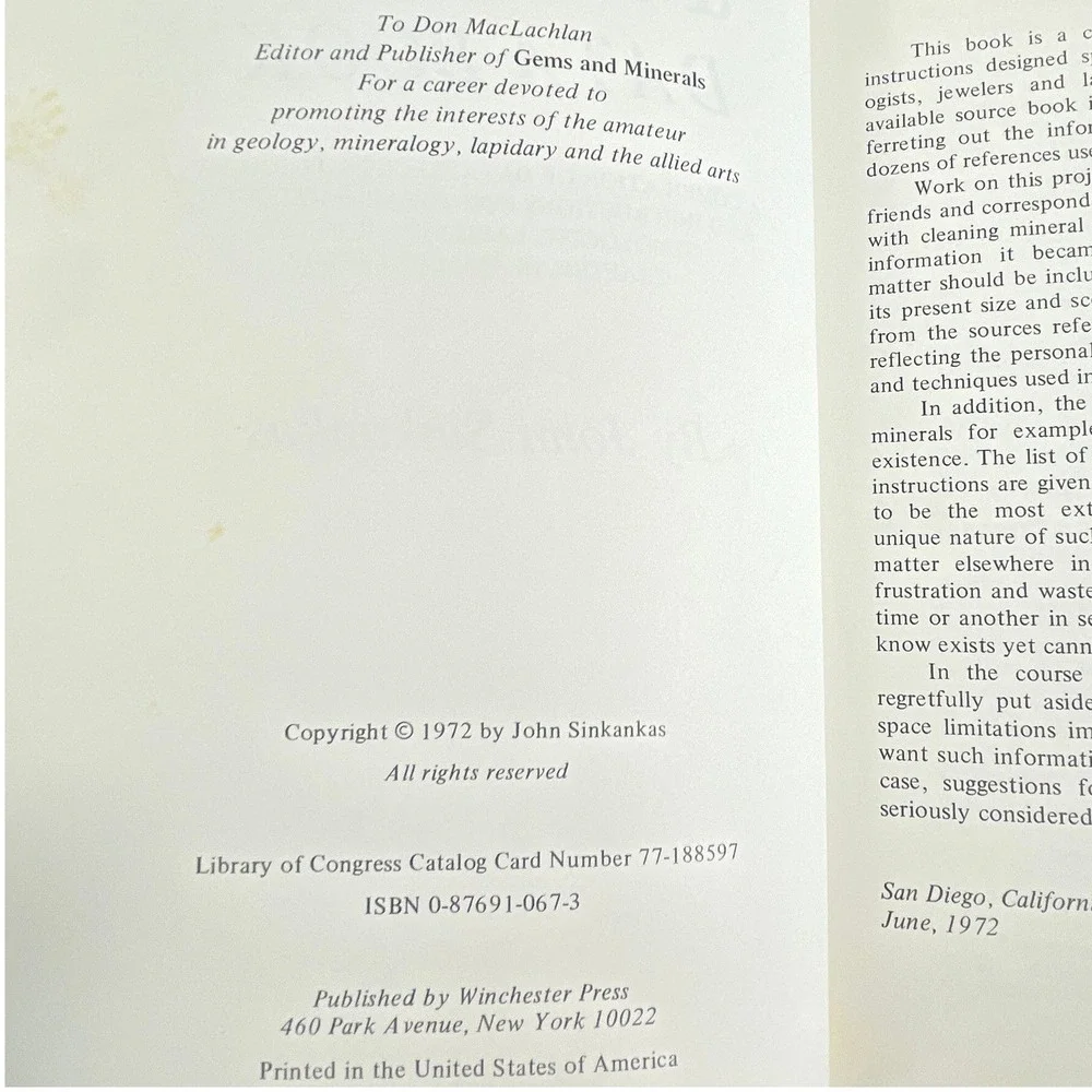 Gemstone & Mineral Data Book 1972 Hardcover‎ John Sinkankas Reference Guide